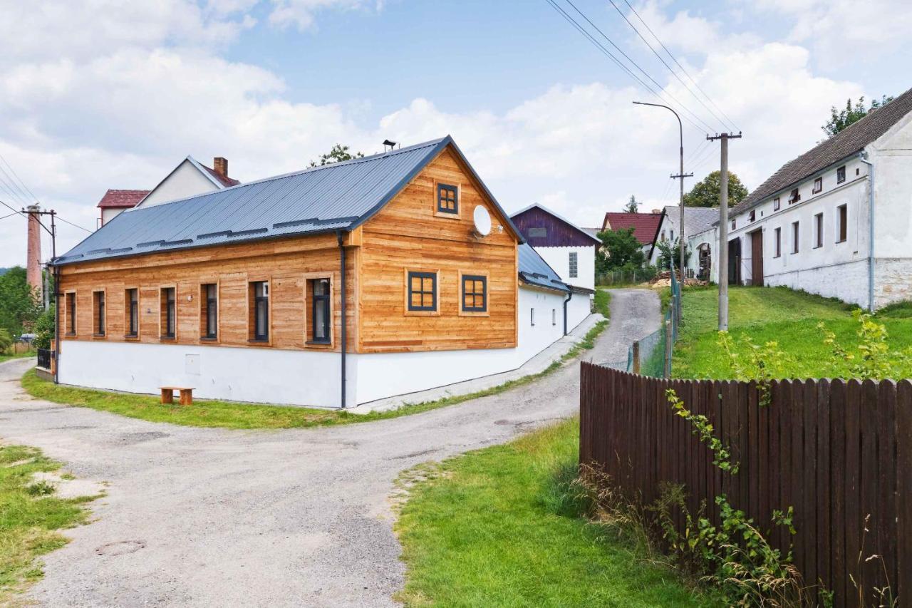 Maison d'hôtes Chalupa Ceska Kanada à Dobrohor Extérieur photo